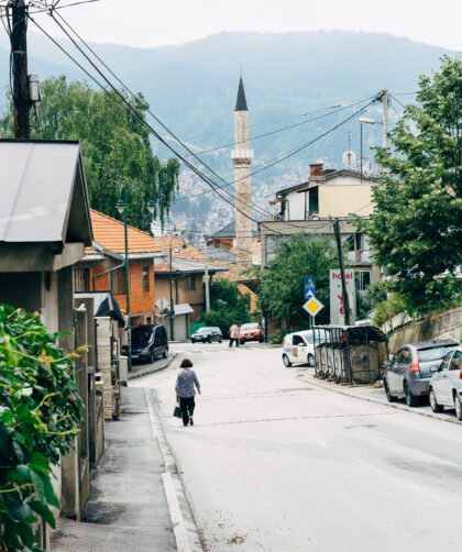 Ona trazi njega Sarajevo